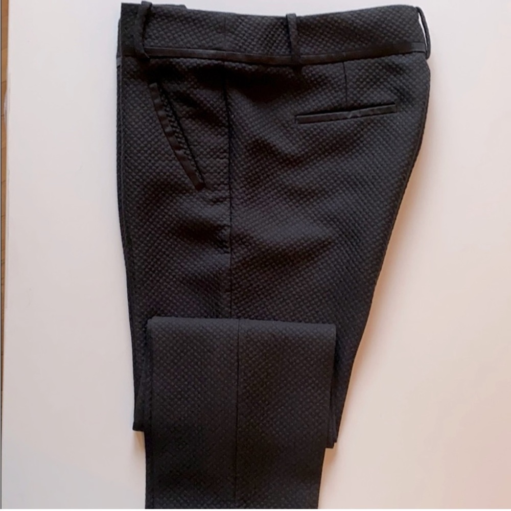 LOFT Marisa black textured tapered pants sz 6 - Picture 4 of 5